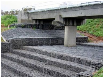 ���̰���